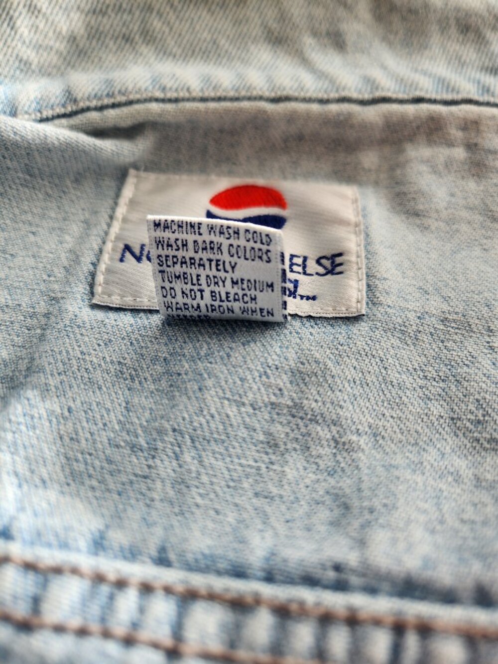 Vintage Pepsi Jean Jacket Size XL Light-wash Denim - Picture 2 of 10